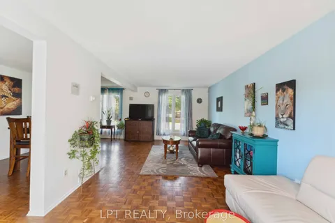 61 Fieldgate Drive, ON K2J 1V3