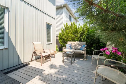 257 Berry Street, ON L9V 3E1