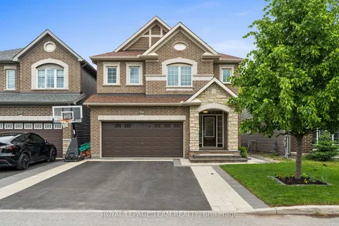 24 Knockaderry Crescent, ON K2J 6H2