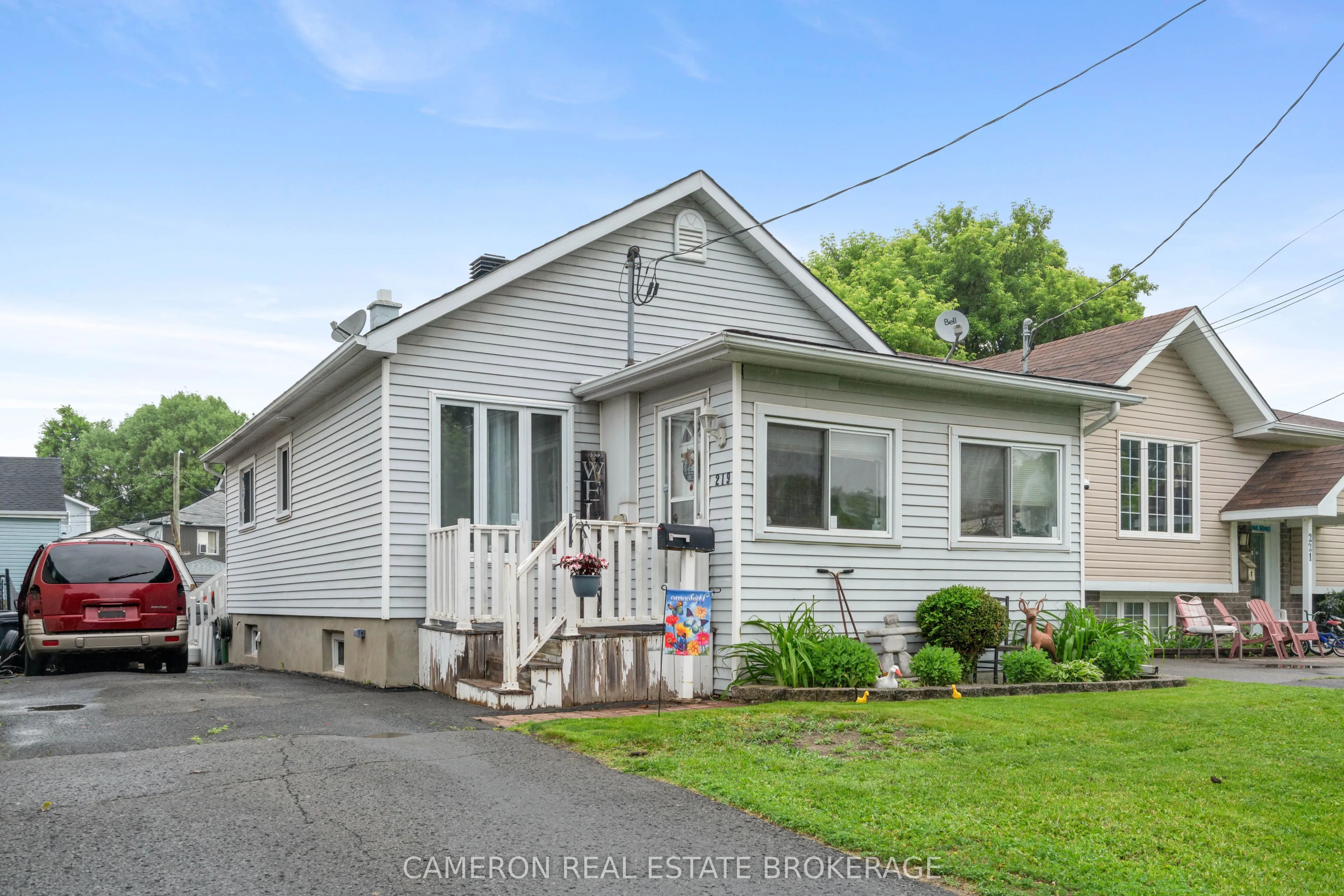 219 Seventh Street, ON K6H 2R5