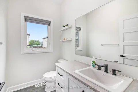 129 Lyon Street, ON K0A 1W0