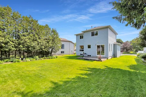 624 Holman Crescent, ON N1M 3M1