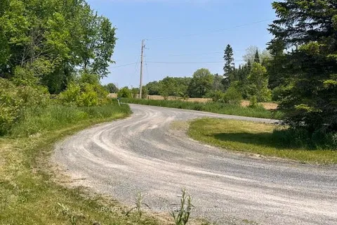 5296 Panmure Road, ON K0A 2X0