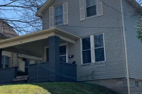 40 Springbank Drive, ON N6J 1E3