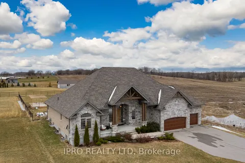 111 Sunset Hills Crescent, Woolwich, ON N0B 2B0