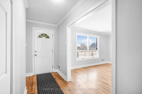 14 Johnwoods Street, ON K2S 1B9