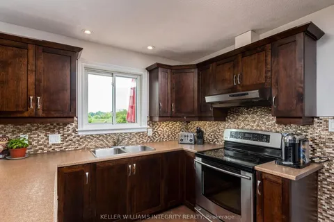 111 Comba Drive, Carleton Place, ON K7C 4V2