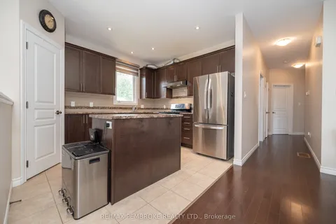 547 Gardner Crescent, ON K8H 0C4