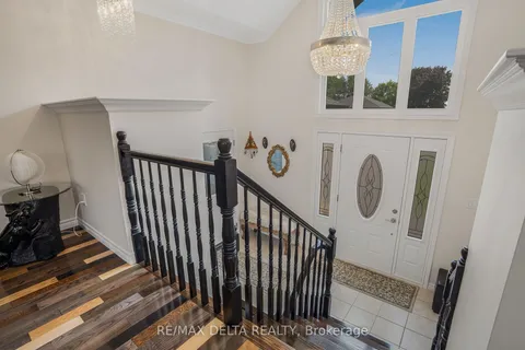 5 Lamoureux Street, ON K0C 2B0