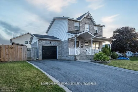 363 Waterloo Drive, ON K7M 8L2