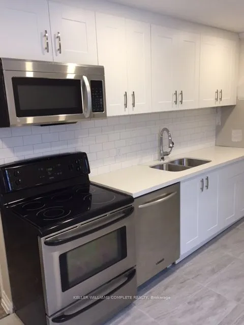 127 West Street, ON N3T 3G2