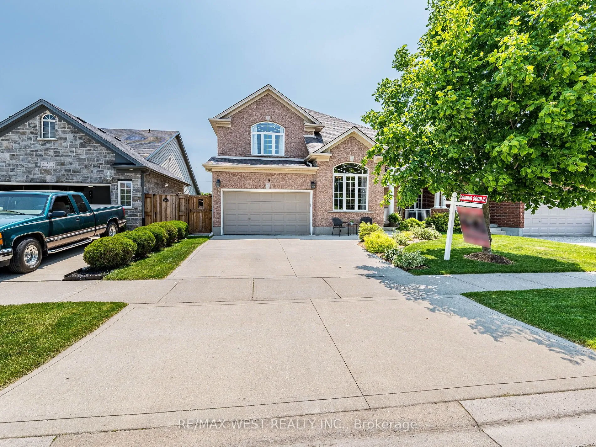 19 Bowen Drive, ON N1E 0C9
