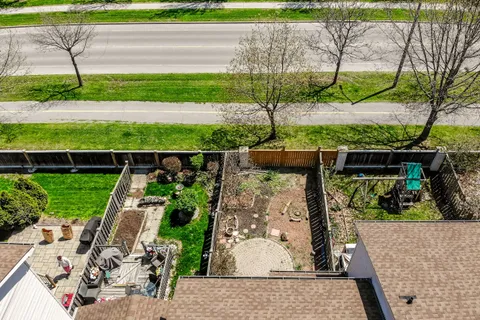 204 Windhurst Drive, ON K2G 6H9