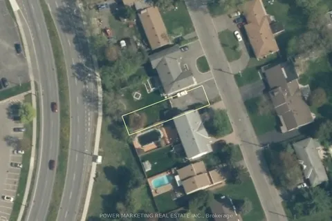 988 LAPORTE Street, ON K1J 7B4