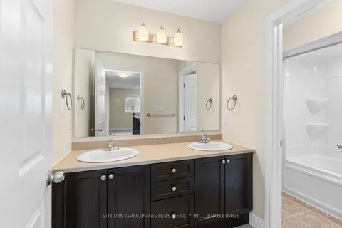 229 Holden Street, ON K7P 0L1