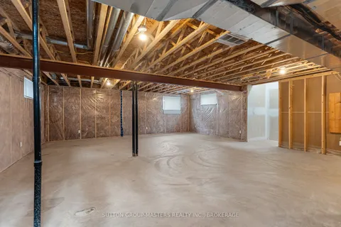 229 Holden Street, ON K7P 0L1