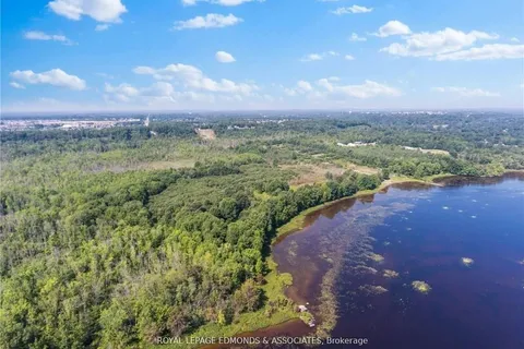 540 ABBIE Lane, ON K8H 3R9