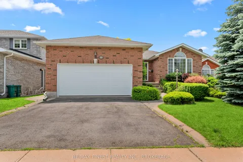 826 Marsh Crescent, ON K7P 2R2