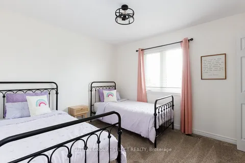 382 Plane Tree Drive, ON N6G 5J4