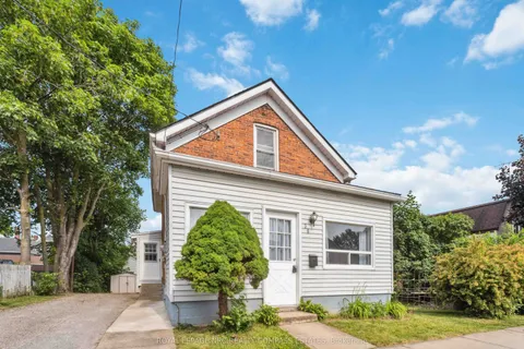 36 Queen Street, ON L2V 3N1