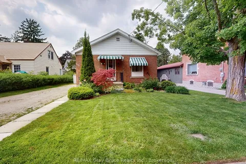 572 14th Street, Owen Sound, ON N4K 3Y2
