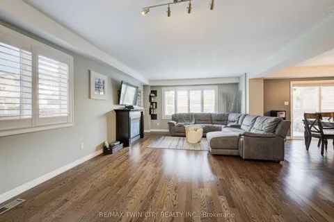 354 Salisbury Avenue, ON N1S 0A2