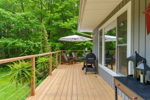 1053 Holiday Park Drive, Bracebridge, ON P1L 1W9