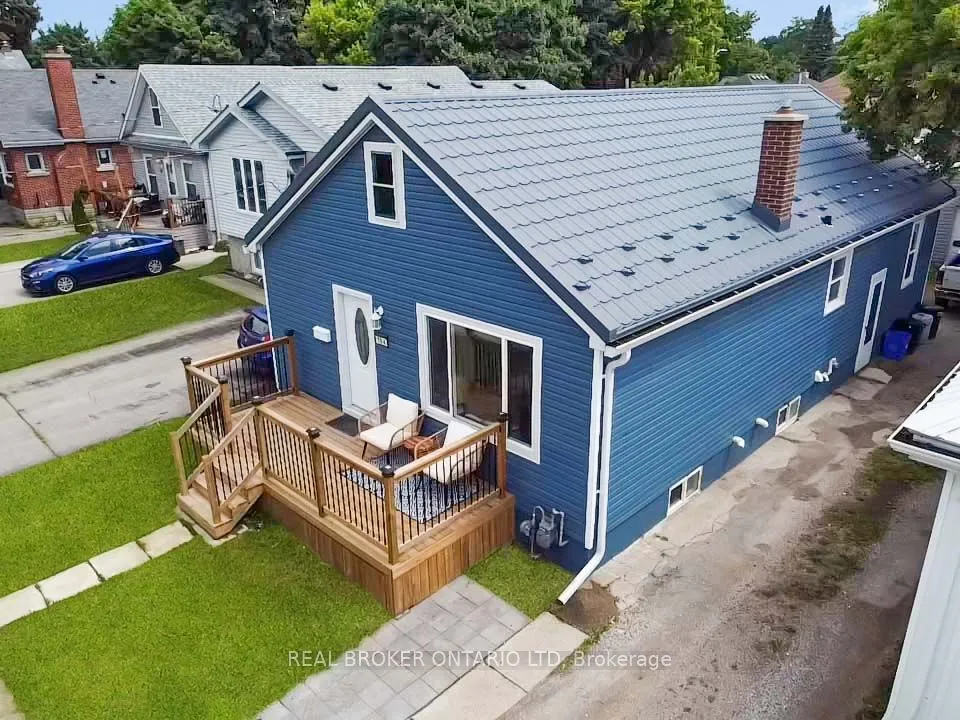 104 Delaware Street, ON N5Z 2N5