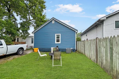 104 Delaware Street, ON N5Z 2N5