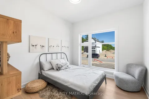 25 MAYER Street, ON K0A 2M0