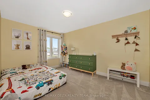 128 Crevasse Road, ON K1W 0P9