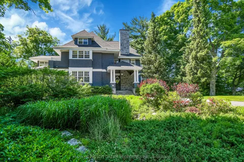 597 Mariposa Avenue, ON K1M 0S3