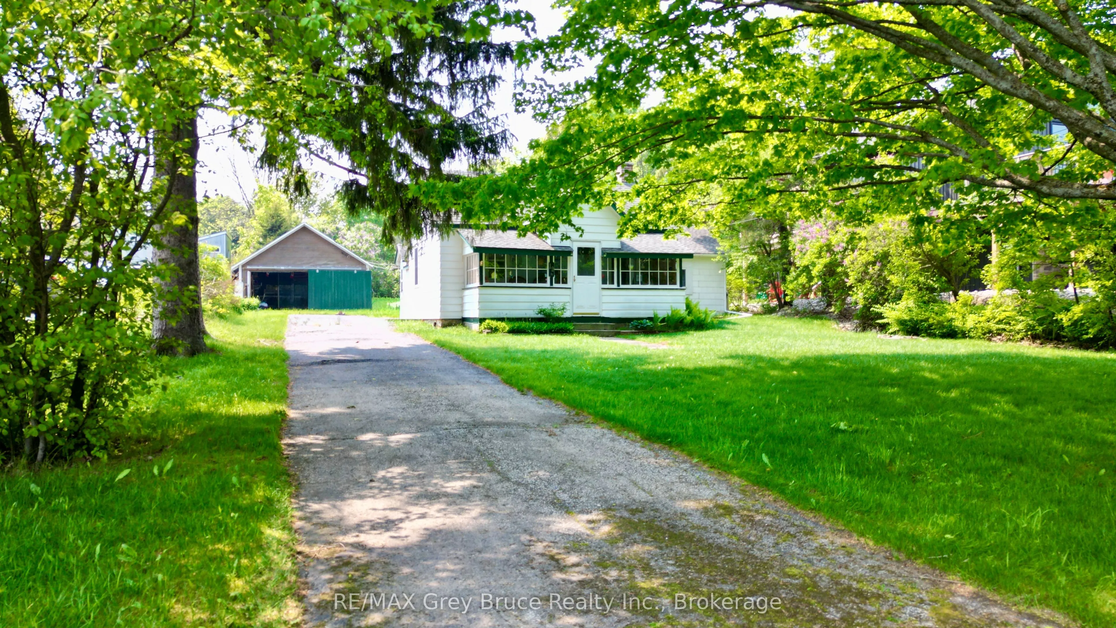 19 Mill Street, ON N0H 1W0