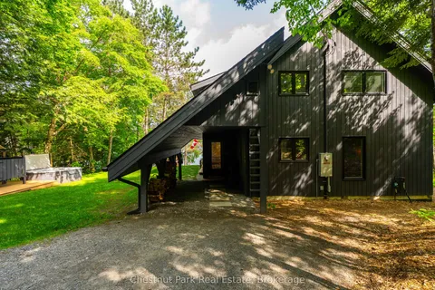 1167 Wolf Bay Road, ON P1H 2J6