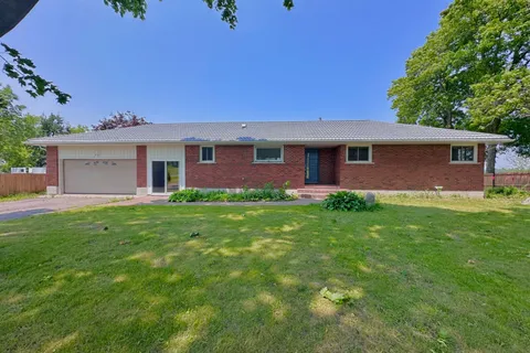 1724 County Road 3 N/A, ON K0K 1L0