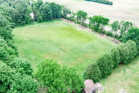 30101 Peter Road, ON N0P 1C0