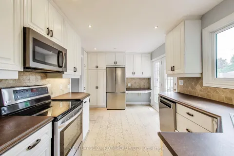 50 Applewood Crescent, ON K9V 4X6