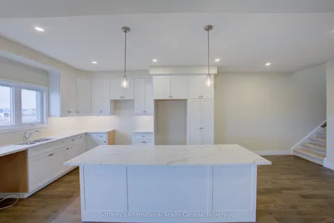 648 Wray Avenue, ON N4W 3K9