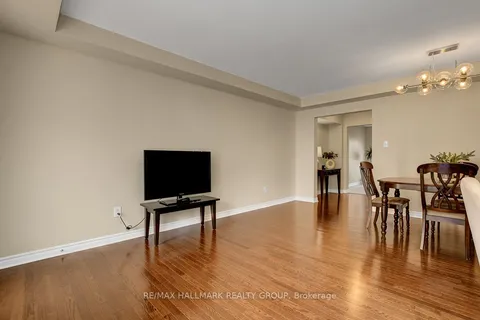 2071 Madrid Avenue, ON K2J 0K4