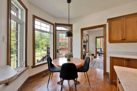 3 Kimini Drive, ON K2S 1S6