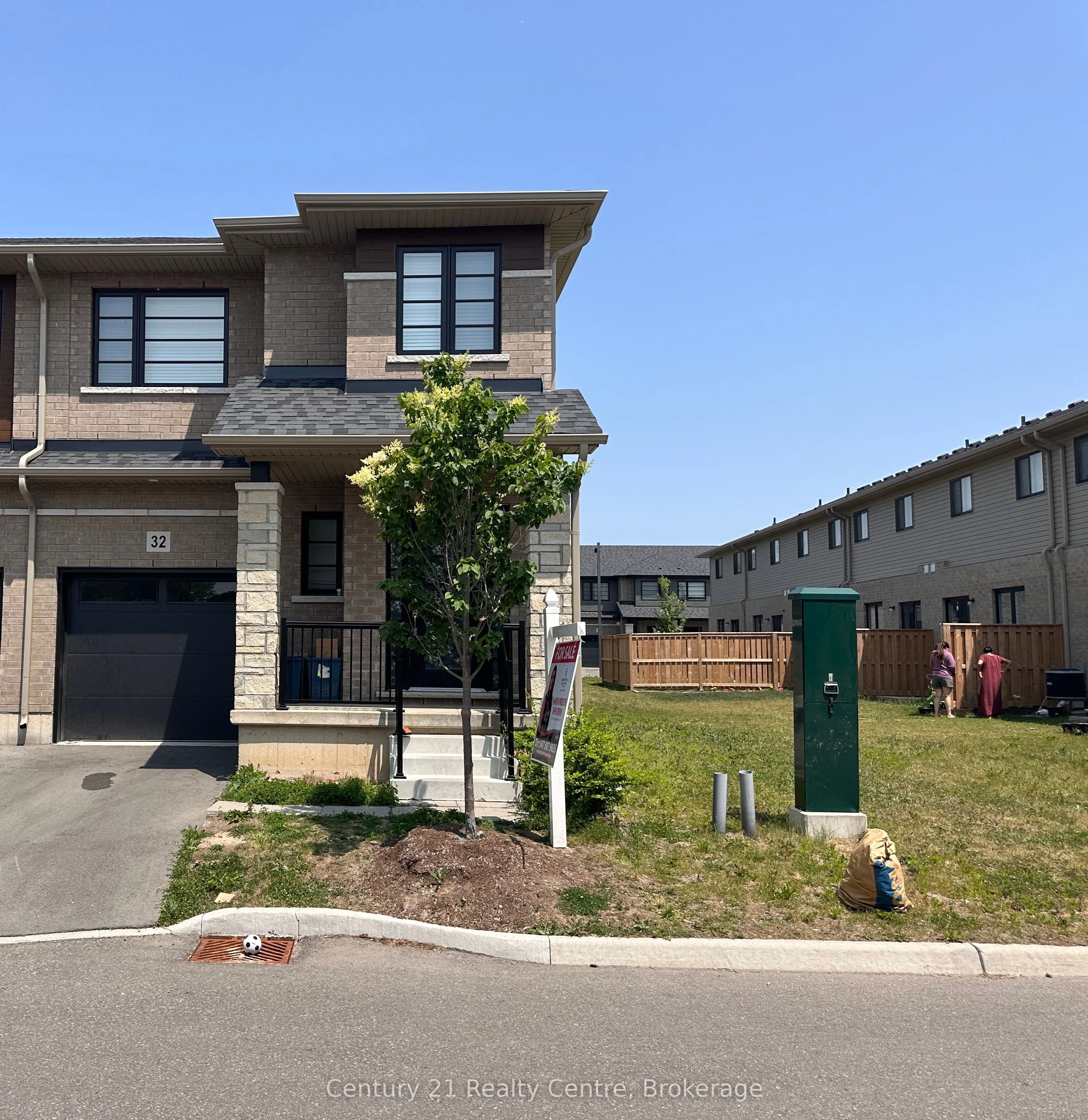 520 Grey Street, ON N3S 1K0