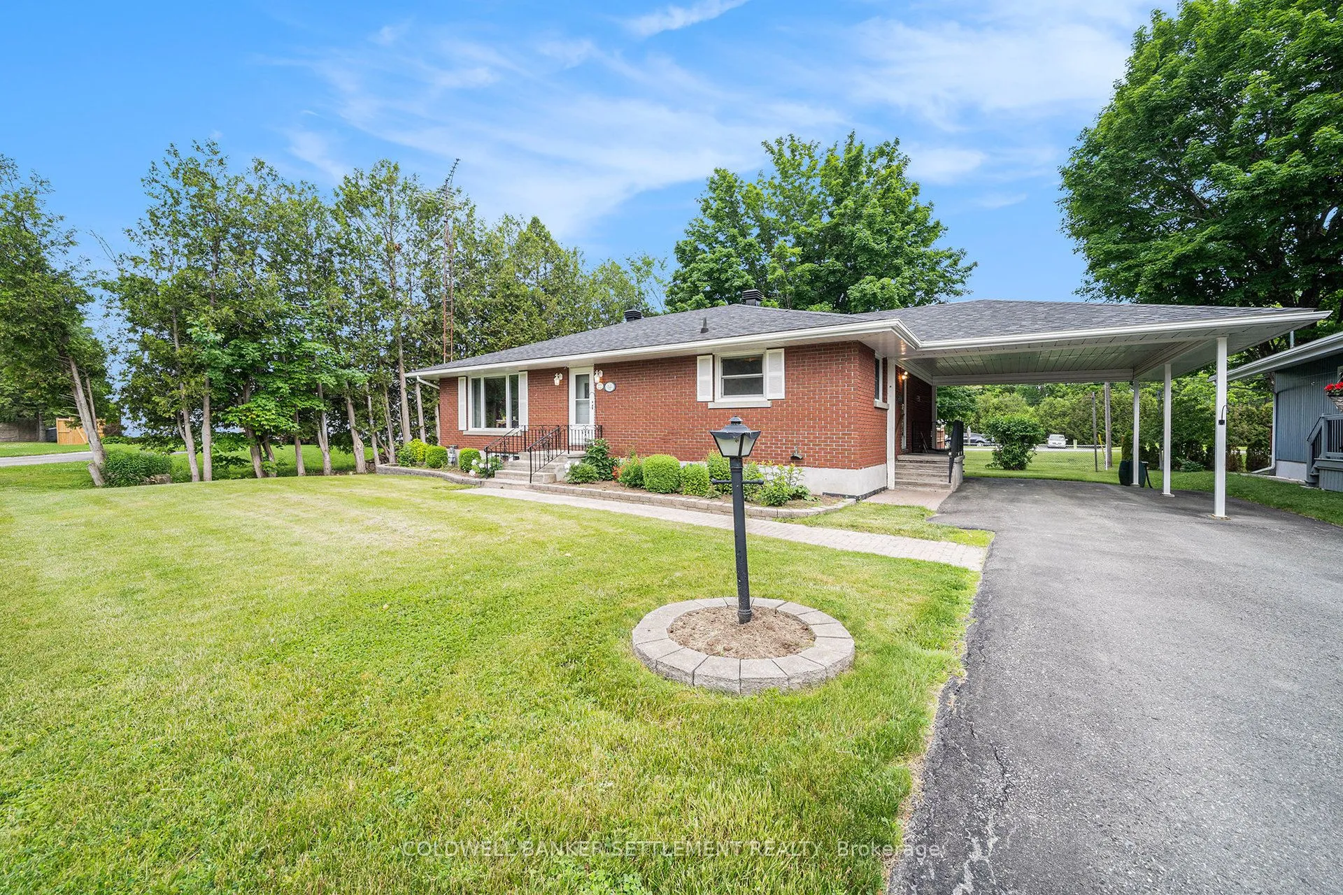 22 Glenview Crescent, Perth, ON K7H 2L2