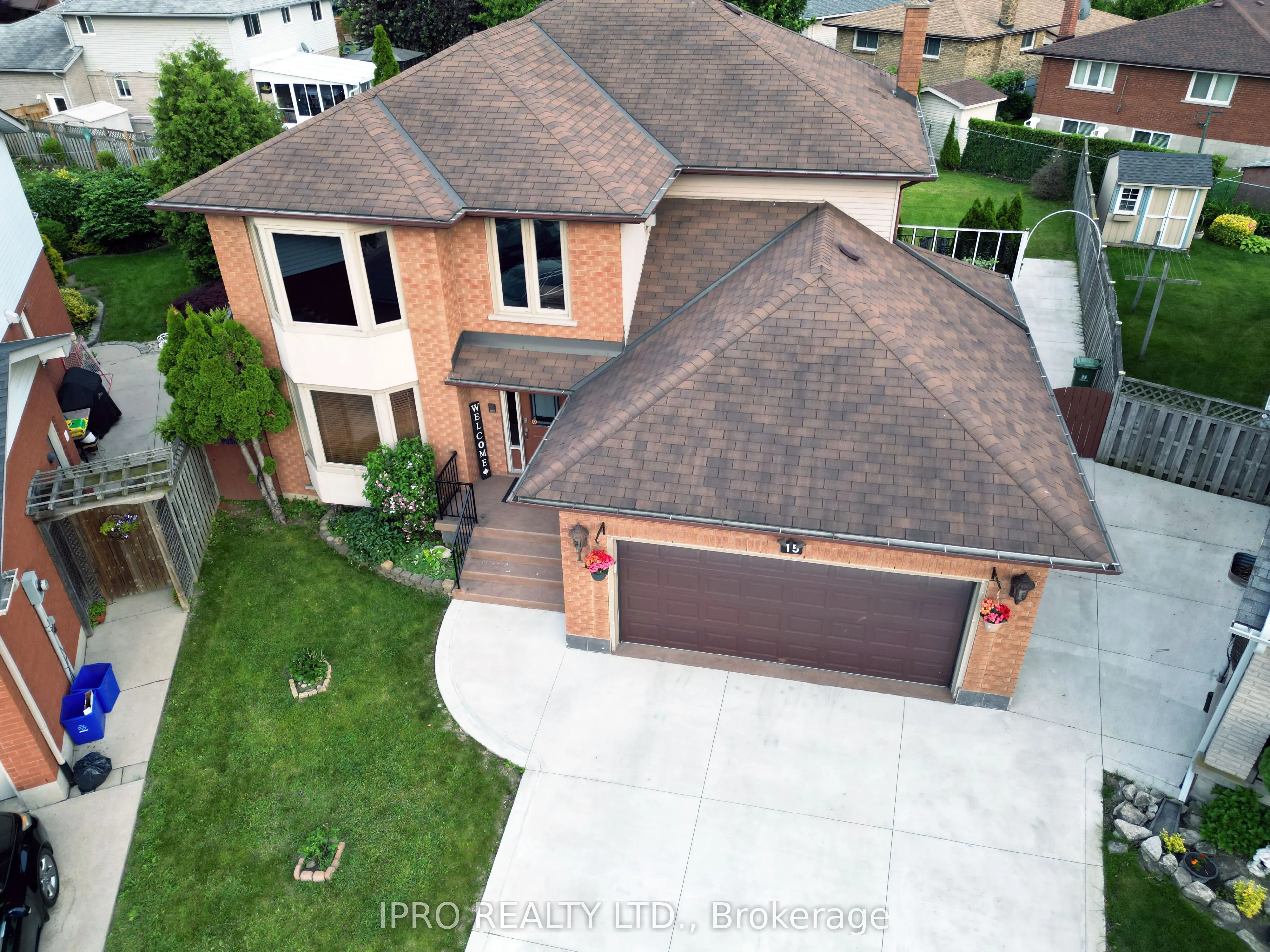 15 Talia Court, Hamilton, ON L8E 4X8