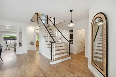 141 Grandpark Circle, Hunt Club - South Keys and Area, ON K1G 6R6