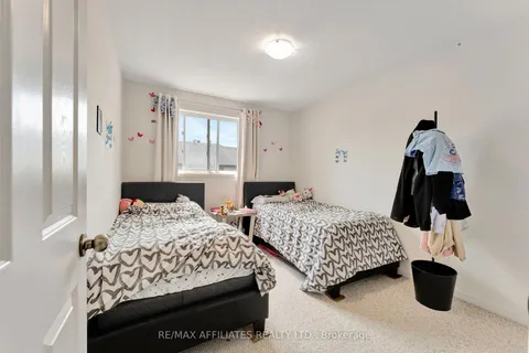 1008 Klondike Road, ON K2K 0C3