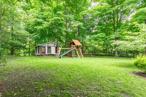 422 Riverside Drive, ON N6H 2R7