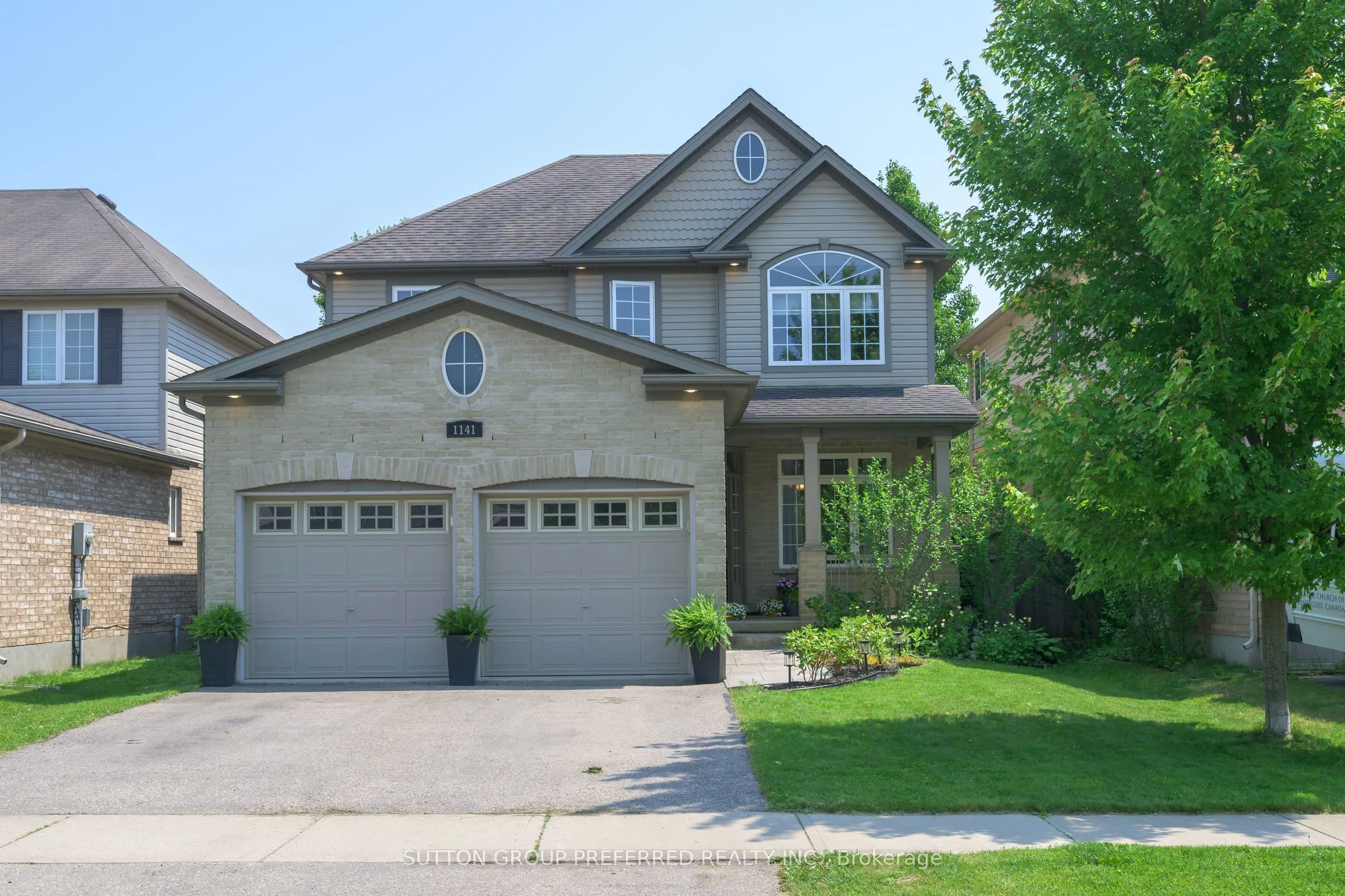 1141 Foxcreek Road, London North, ON N6G 0C3