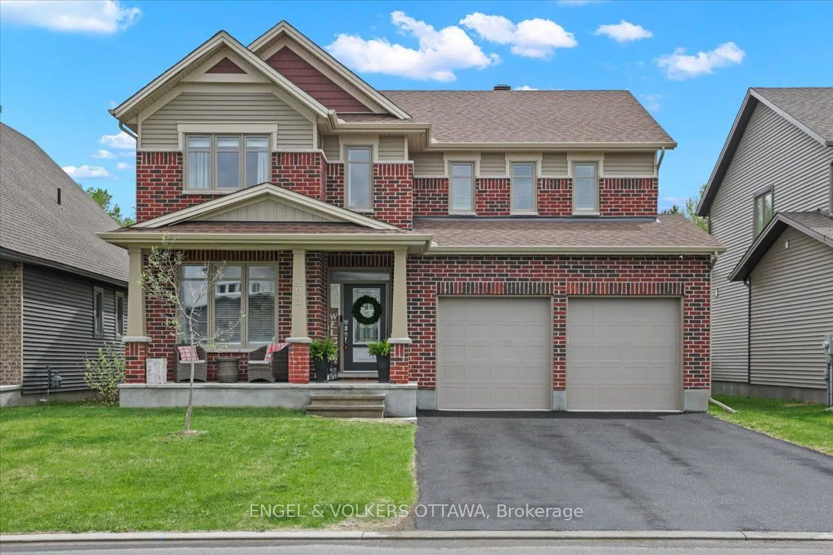 202 Pioneer Road, Russell, ON K4R 0E1