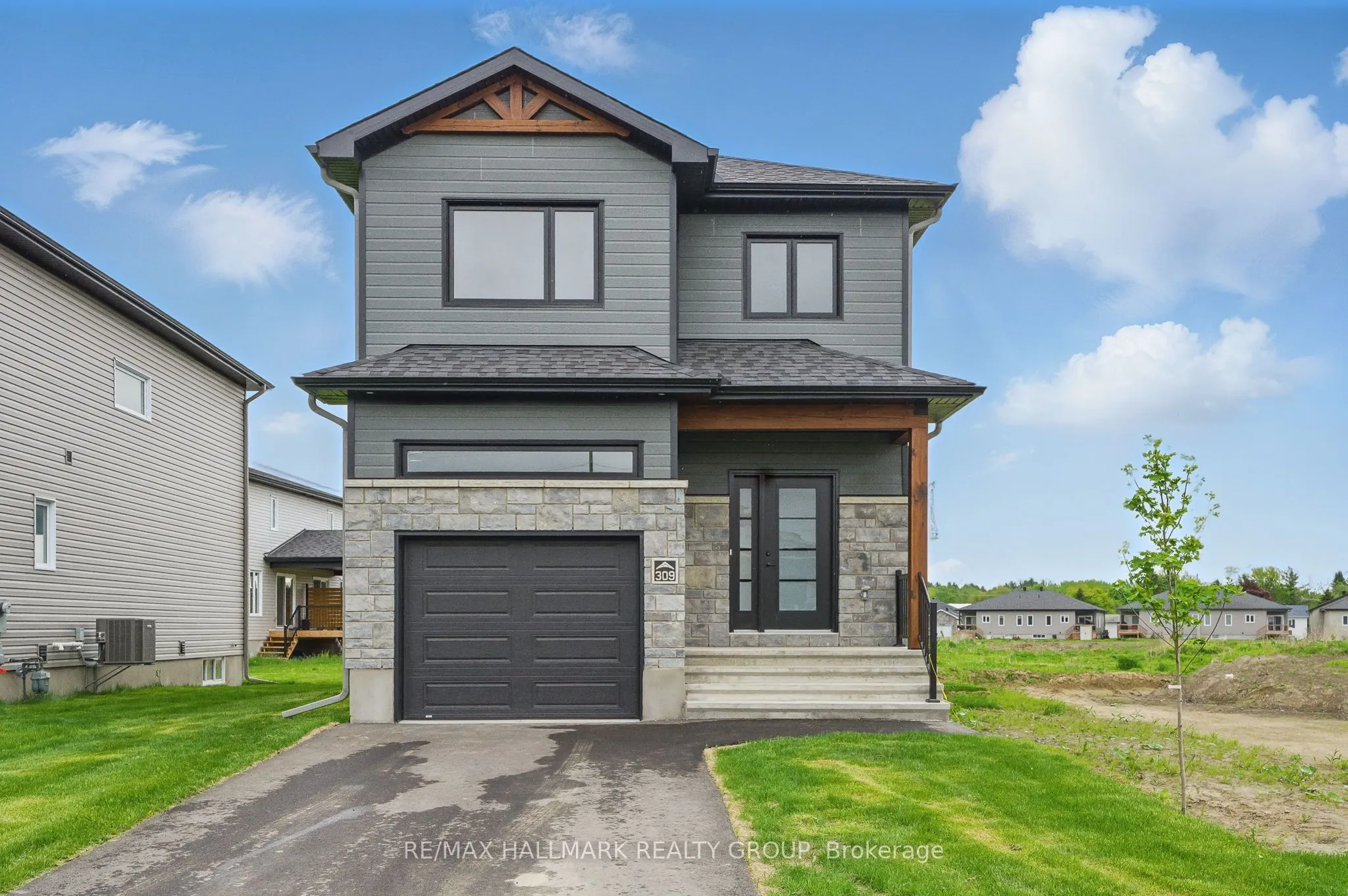 319 Zakari Street, ON K0A 1M0