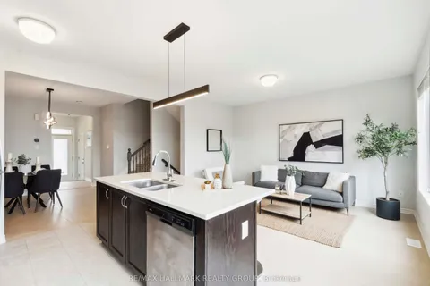402 Edgevalley Court, ON K2S 2R3